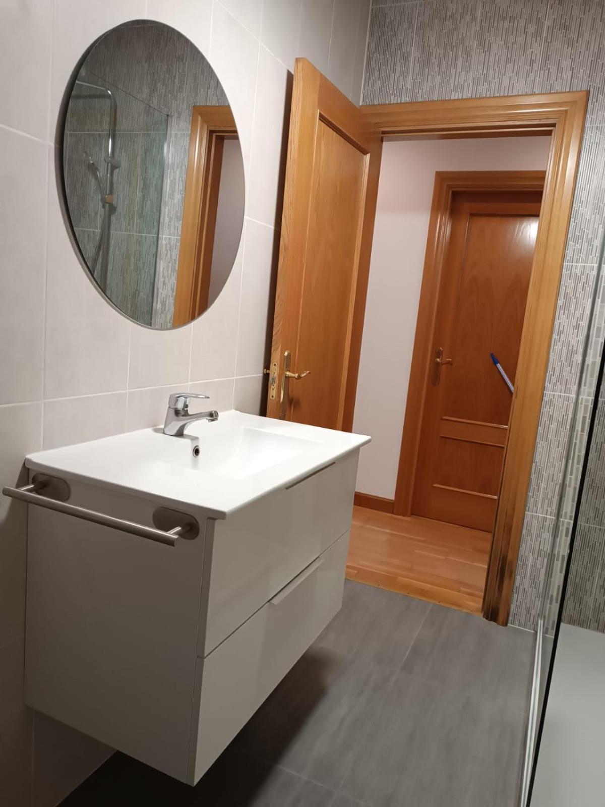 Atico Luminoso En Pleno Centro De Haro Apartment Ngoại thất bức ảnh